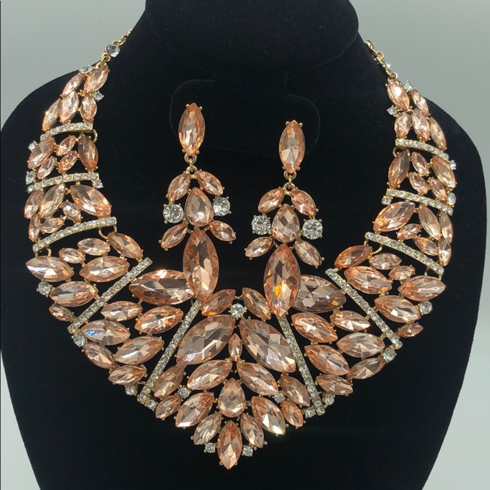 Necklace set - Picture 1 of 5